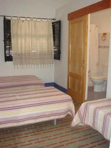 Hostal Villa Mercedes Chipiona Esterno foto